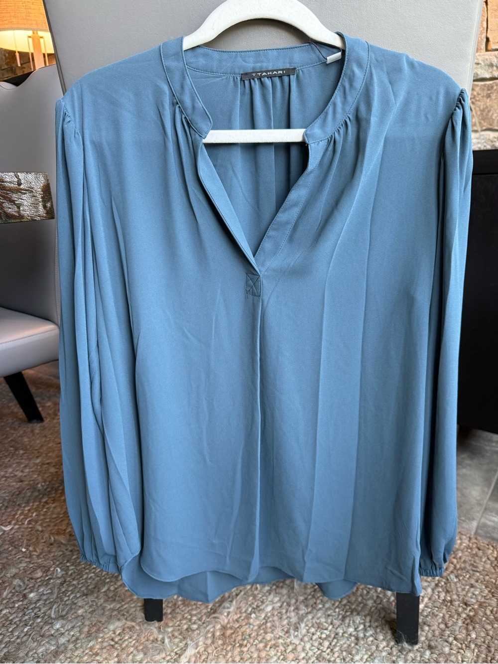 T Tahari Dusty Blue V-Neck Long Sleeve Blouse